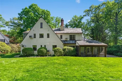 16 West Drive Larchmont NY 10538