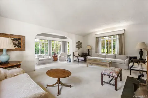 16 West Drive Larchmont NY 10538