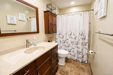 15 Colonial Avenue Fishkill NY 12524