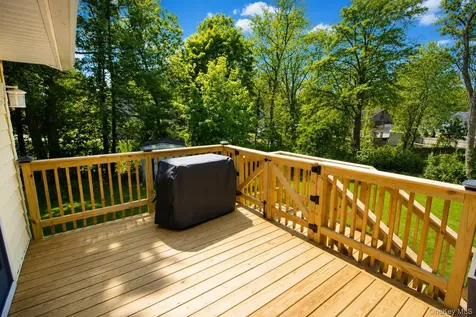 15 Colonial Avenue Fishkill NY 12524