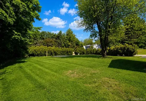 15 Colonial Avenue Fishkill NY 12524
