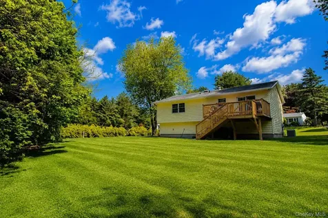 15 Colonial Avenue Fishkill NY 12524