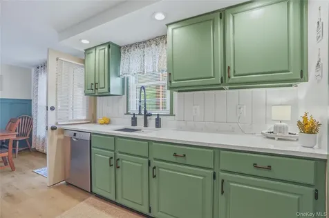 113 W Chestnut Street Kingston NY 12401