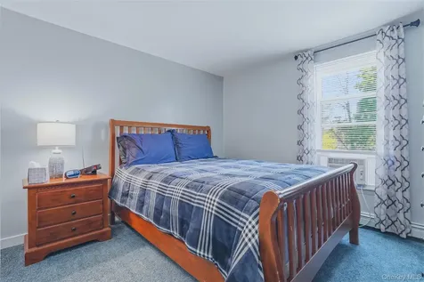 113 W Chestnut Street Kingston NY 12401