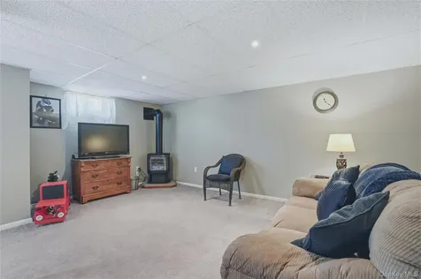 113 W Chestnut Street Kingston NY 12401