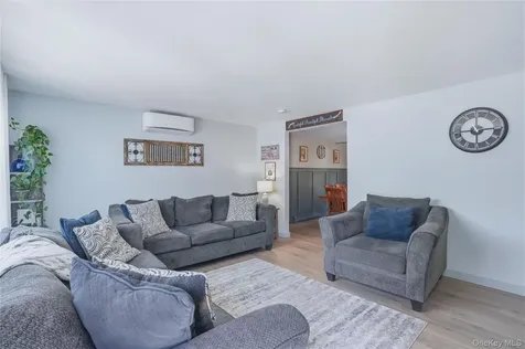 113 W Chestnut Street Kingston NY 12401