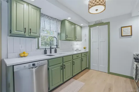 113 W Chestnut Street Kingston NY 12401
