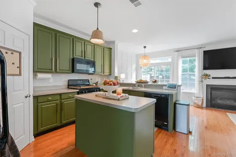 13 Gillian Court Monroe NY 10950