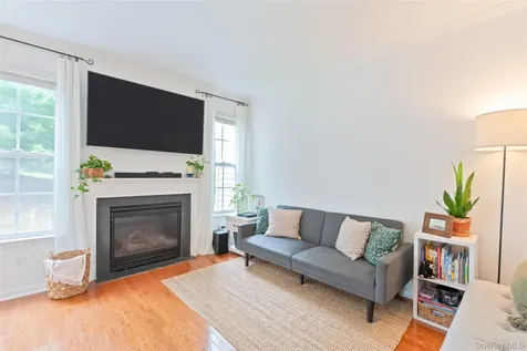 13 Gillian Court Monroe NY 10950