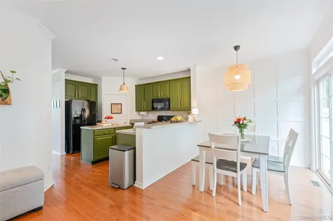 13 Gillian Court Monroe NY 10950