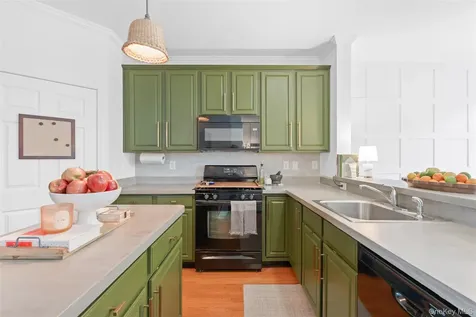 13 Gillian Court Monroe NY 10950