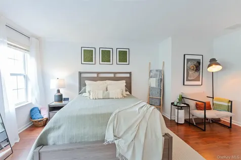 13 Gillian Court Monroe NY 10950