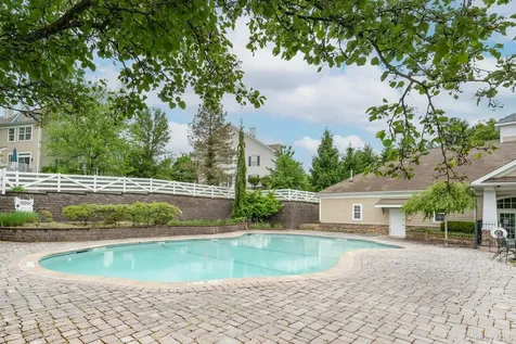 13 Gillian Court Monroe NY 10950