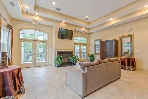 13 Gillian Court Monroe NY 10950