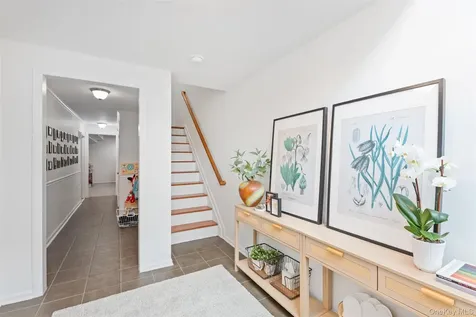 13 Gillian Court Monroe NY 10950