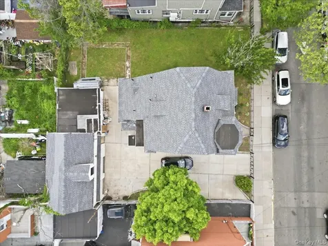 844-48 E 215th Street Bronx NY 10467