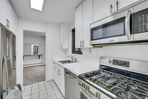 100 E Hartsdale Avenue Hartsdale NY 10530