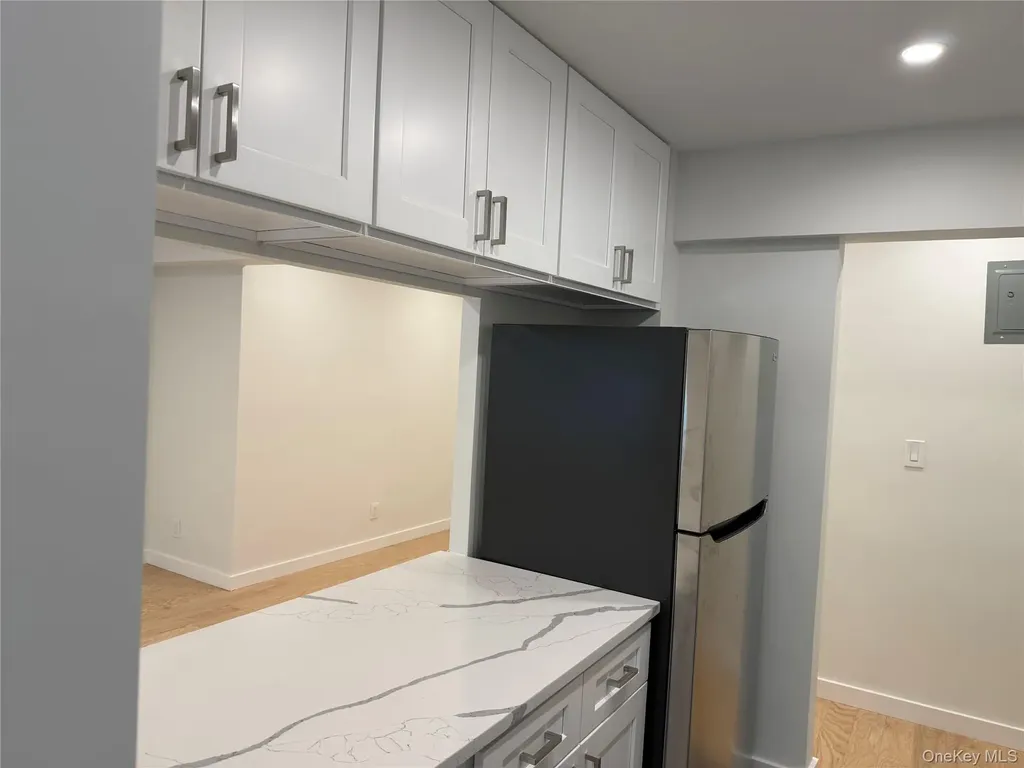 632 Warburton Avenue Yonkers NY 10701