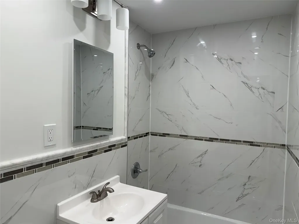 632 Warburton Avenue Yonkers NY 10701