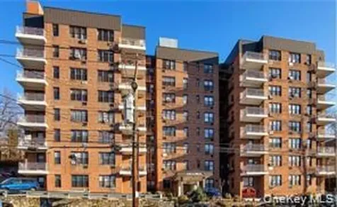 632 Warburton Avenue Yonkers NY 10701