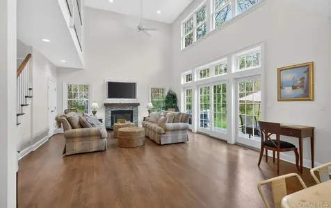 9 Briarsweet Lane East Hampton NY 11937