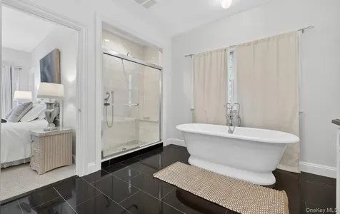 9 Briarsweet Lane East Hampton NY 11937