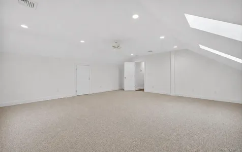 9 Briarsweet Lane East Hampton NY 11937