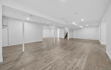 9 Briarsweet Lane East Hampton NY 11937