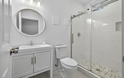 9 Briarsweet Lane East Hampton NY 11937