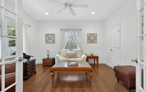 9 Briarsweet Lane East Hampton NY 11937
