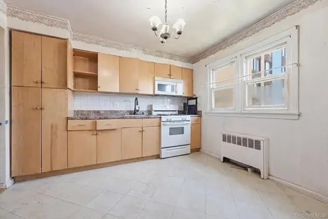 442 Beach 68th Street Arverne NY 11692