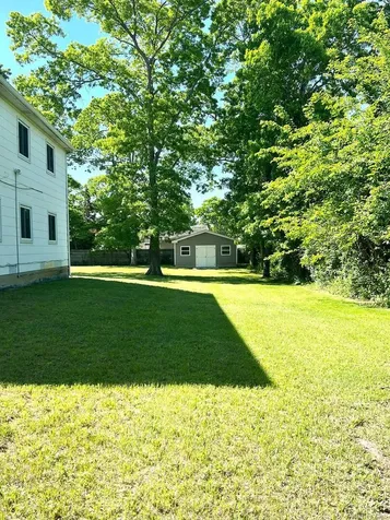 66-68 Hawthorne East Islip NY 11730