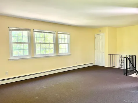 66-68 Hawthorne East Islip NY 11730