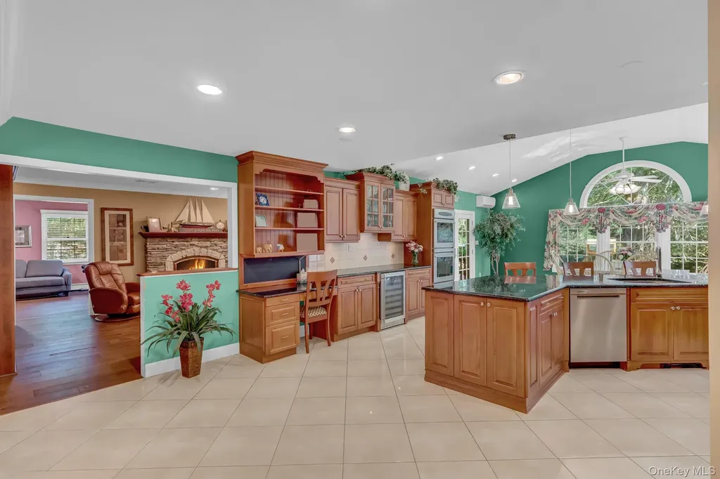 15 Stillwater Road Nissequogue NY 11780