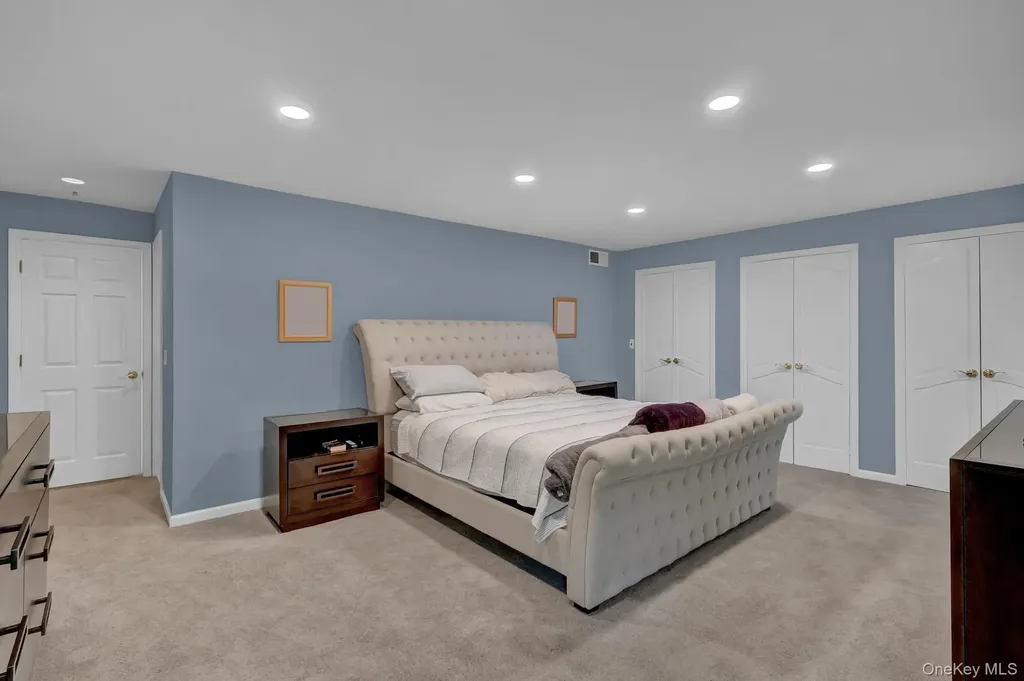 15 Stillwater Road Nissequogue NY 11780