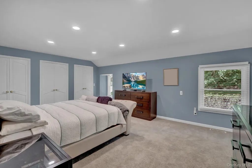 15 Stillwater Road Nissequogue NY 11780