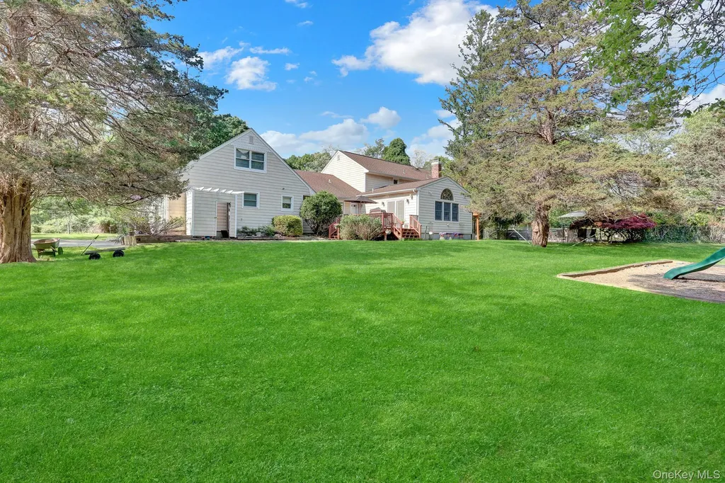 15 Stillwater Road Nissequogue NY 11780