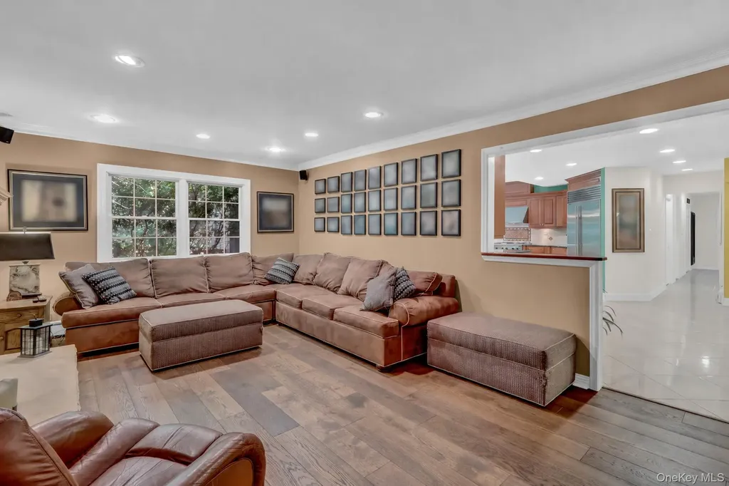 15 Stillwater Road Nissequogue NY 11780