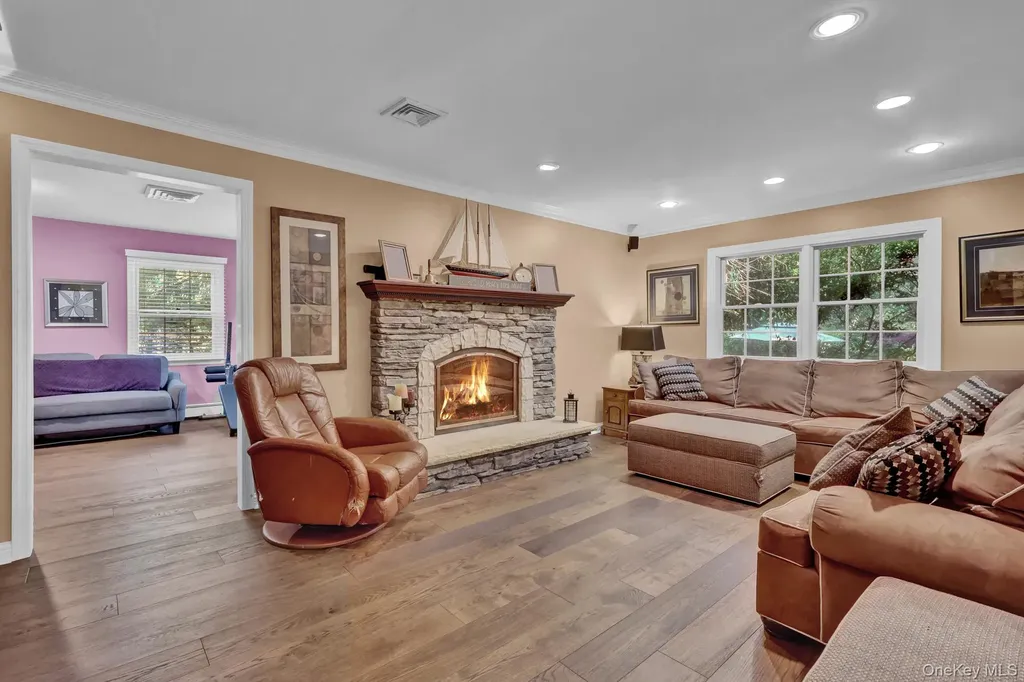 15 Stillwater Road Nissequogue NY 11780