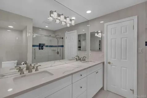 15 Stillwater Road Nissequogue NY 11780