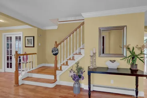 15 Stillwater Road Nissequogue NY 11780