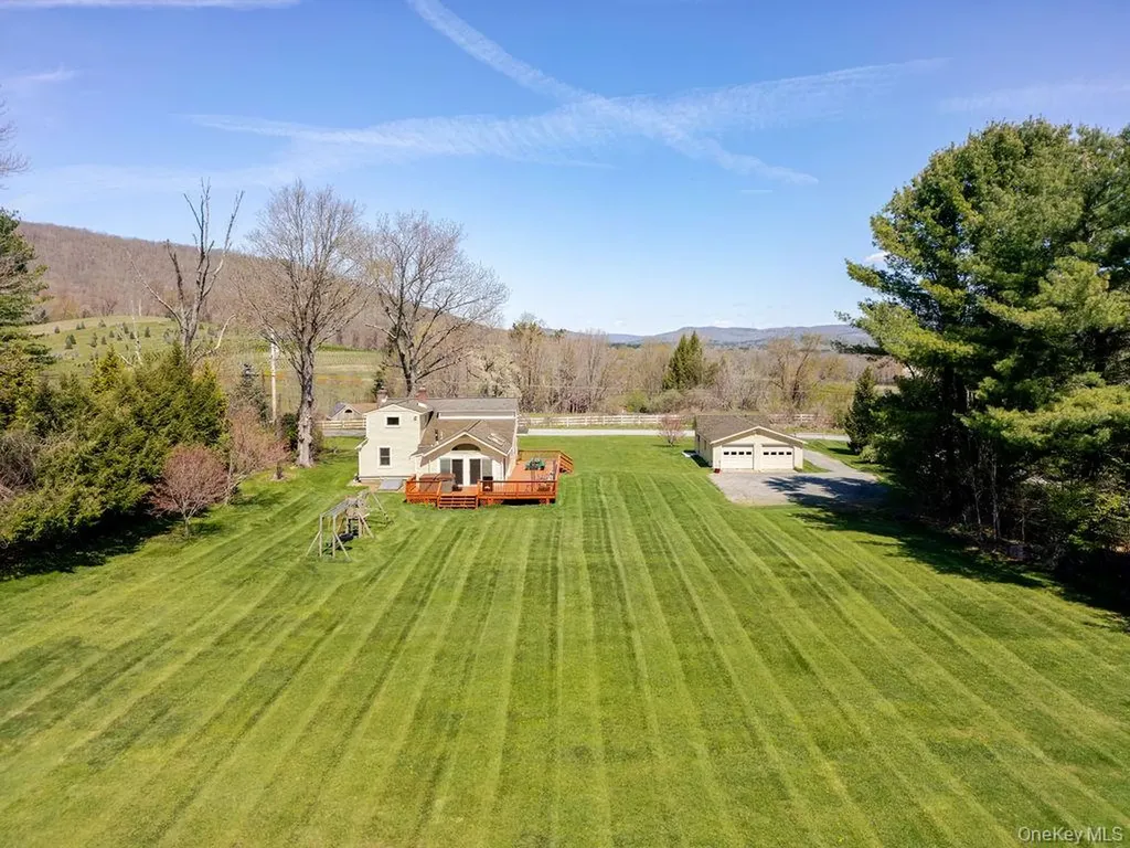 81 Black Grocery Road Hillsdale NY 12529