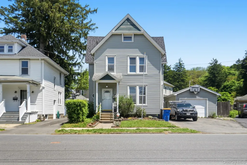 154 Foxhall Avenue Kingston NY 12401