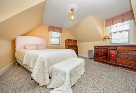215 Melville Road Farmingdale NY 11735