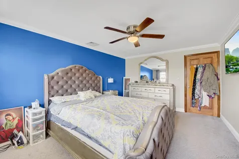 296 Burkhard Avenue Mineola NY 11501