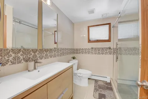 296 Burkhard Avenue Mineola NY 11501