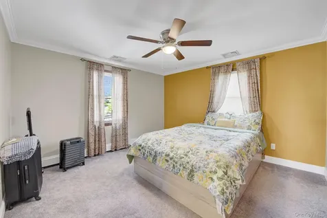 296 Burkhard Avenue Mineola NY 11501