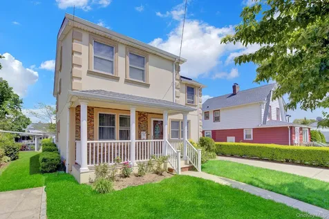 296 Burkhard Avenue Mineola NY 11501