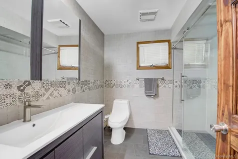 296 Burkhard Avenue Mineola NY 11501