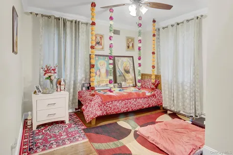 296 Burkhard Avenue Mineola NY 11501